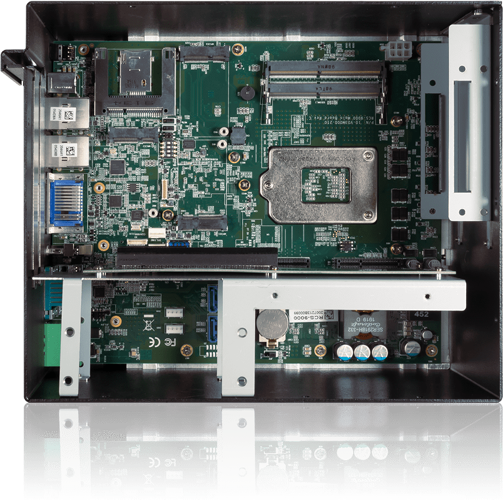 PCIe Expansion Slots